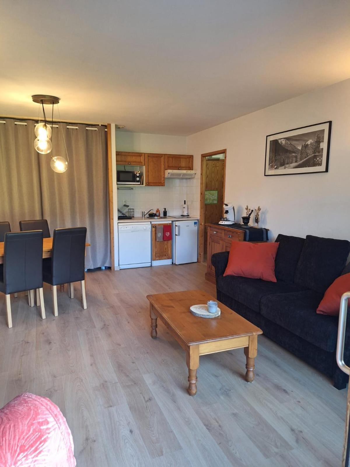 Tres Bel Appartement Lumineux A سامووه المظهر الخارجي الصورة